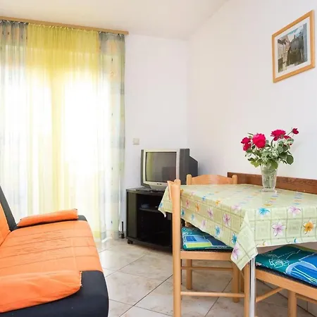 Mrakovcic4 By Interhome Baška